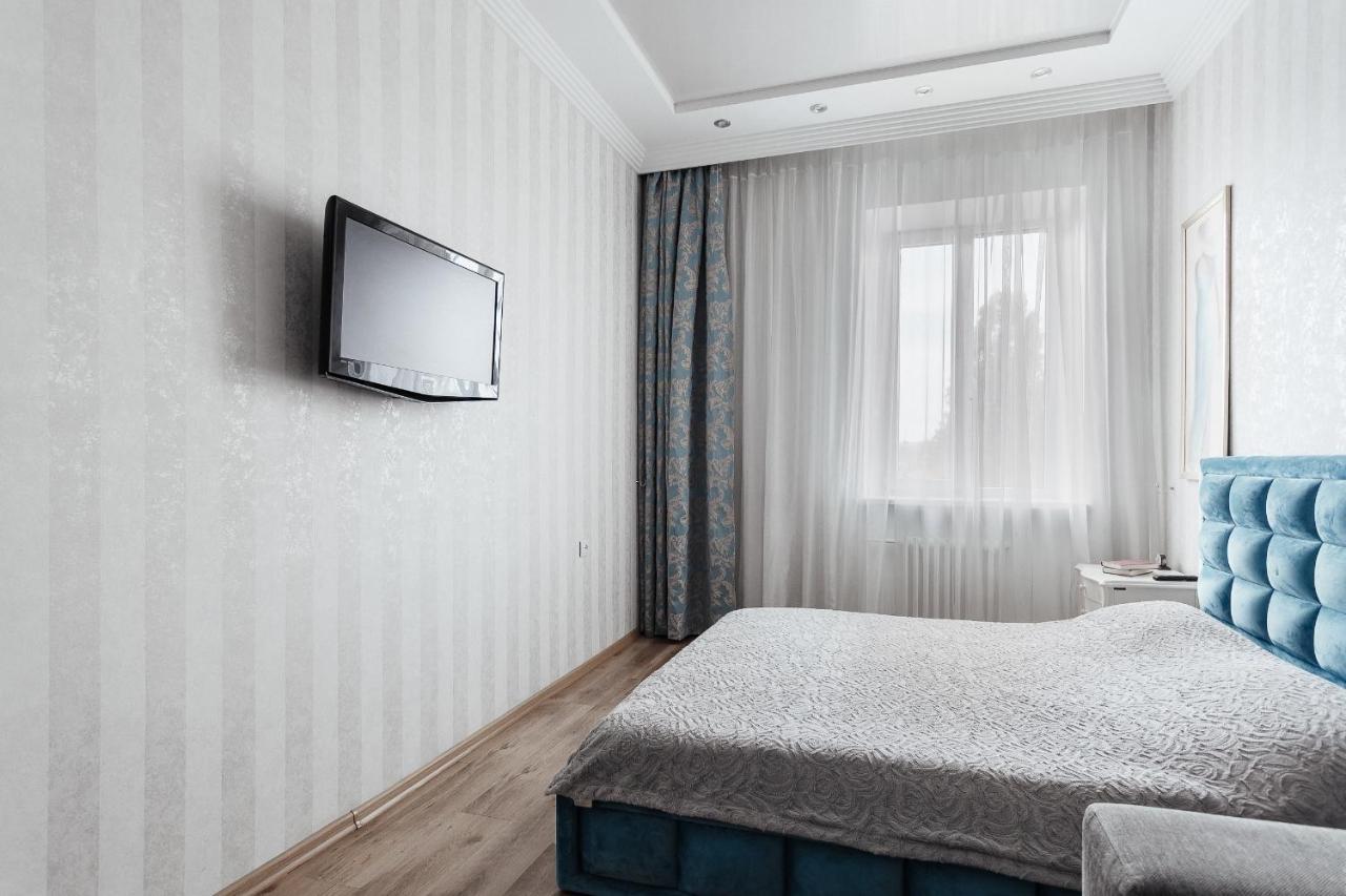 2 Bedroom On Deribasovskaya Str. Odesa Exterior foto